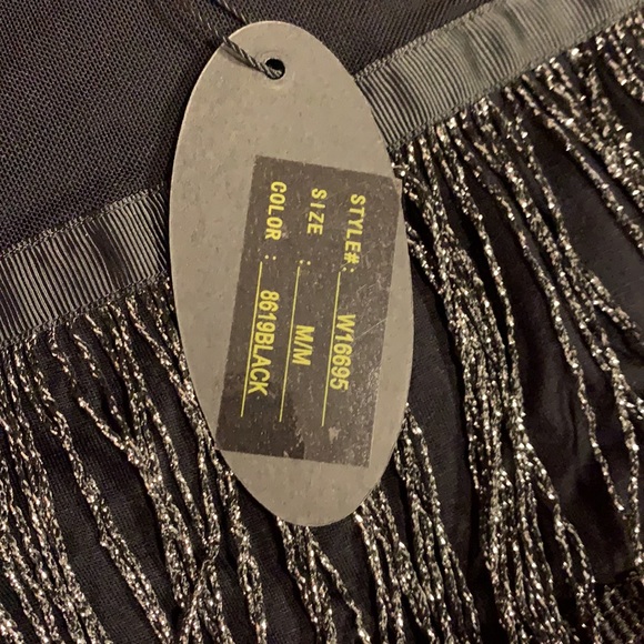 Cupio Black Sleeveless Top w/Tassles - multi layered SZ M NWT - Picture 7 of 7